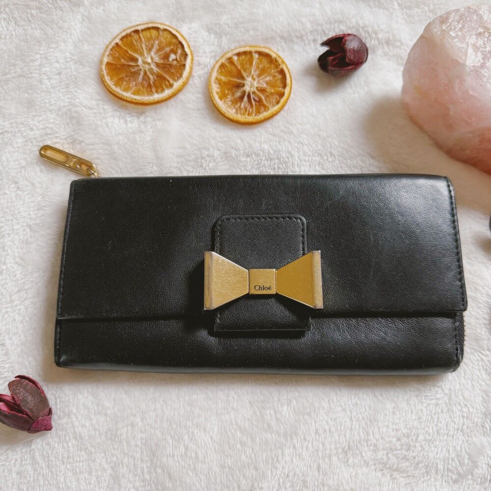 Chloe Wallet Black Leather Gold Bow Bobbie Zip Around Continental Lambskin